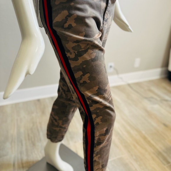 Power silky Camo jeans , elastic ankles tuxedo band - Picture 3 of 6